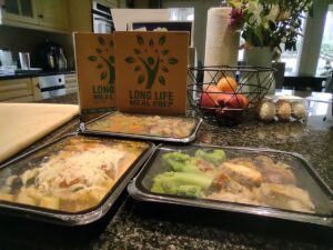 Dietitians Give Meal Prep Solution a Try and Here's What They Thought  