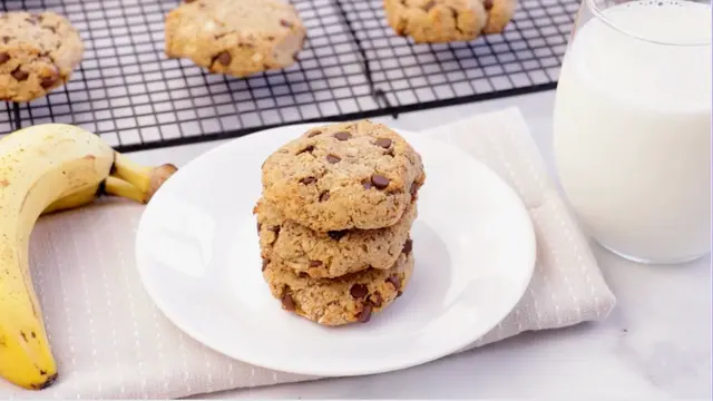 Oatmeal Banana Breakfast Bars