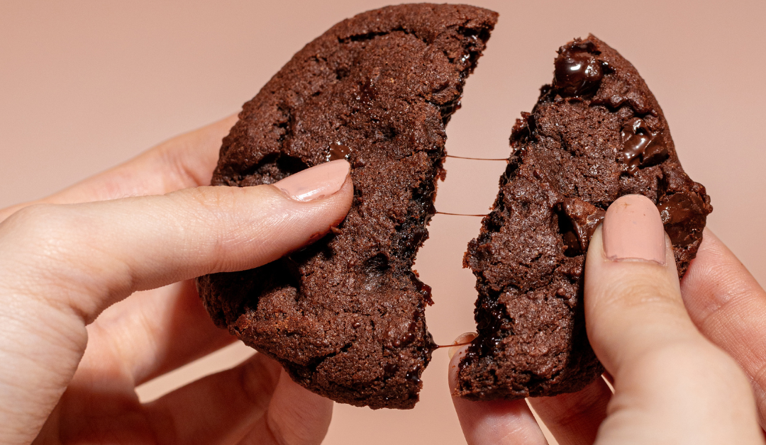 Why You Crave Sweets at the End of the Day (And It’s Probably Not About Willpower)